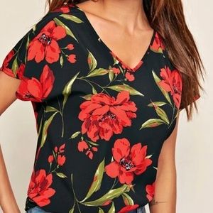 Floral Print Curved Top